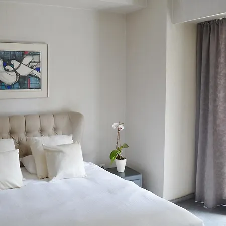 Lion Apart-hotel